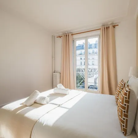 Appartamento Somptueux A Grenelle *